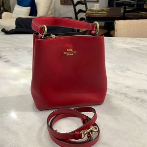 Coach bucket bag